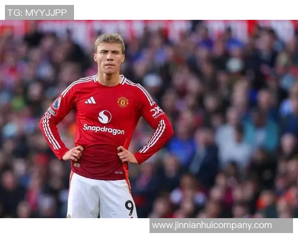 曼联全队表现出色拉什福德霍伊伦双双进球奥纳纳零封对手